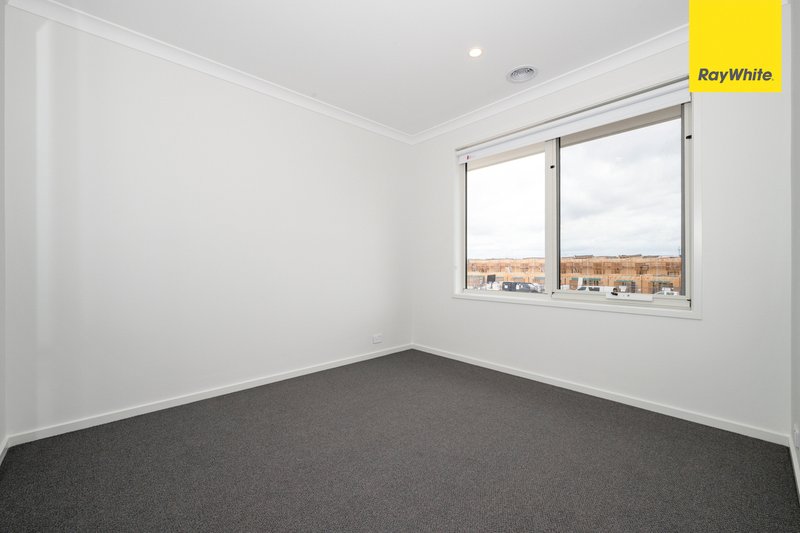Photo - 1 Pollock Drive, Strathtulloh VIC 3338 - Image 10