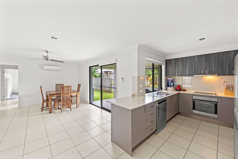 Photo - 1 Prairie Avenue, Maudsland QLD 4210 - Image 9