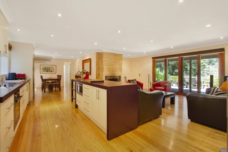 Photo - 1 Queen Street, Kurrajong Heights NSW 2758 - Image 3