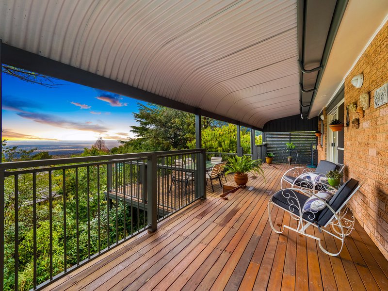 Photo - 1 Rain Ridge Road, Kurrajong Heights NSW 2758 - Image 4