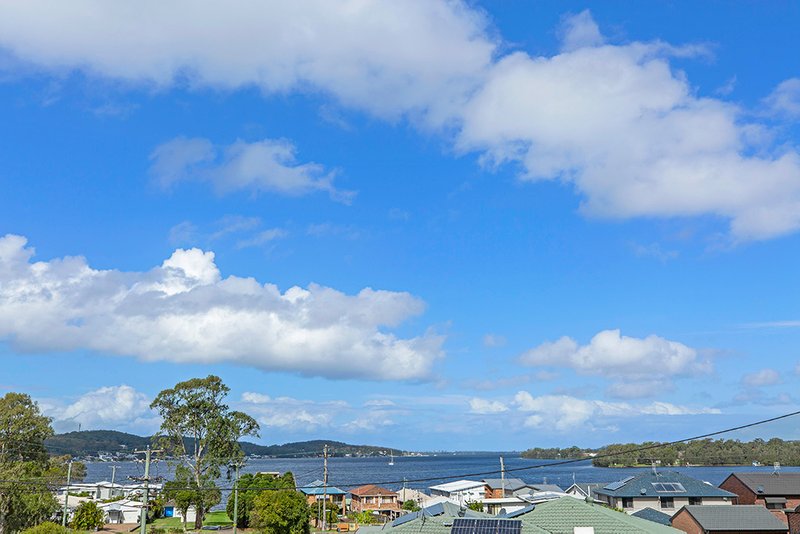 Photo - 1 Ralfe Crescent, Kilaben Bay NSW 2283 - Image 2