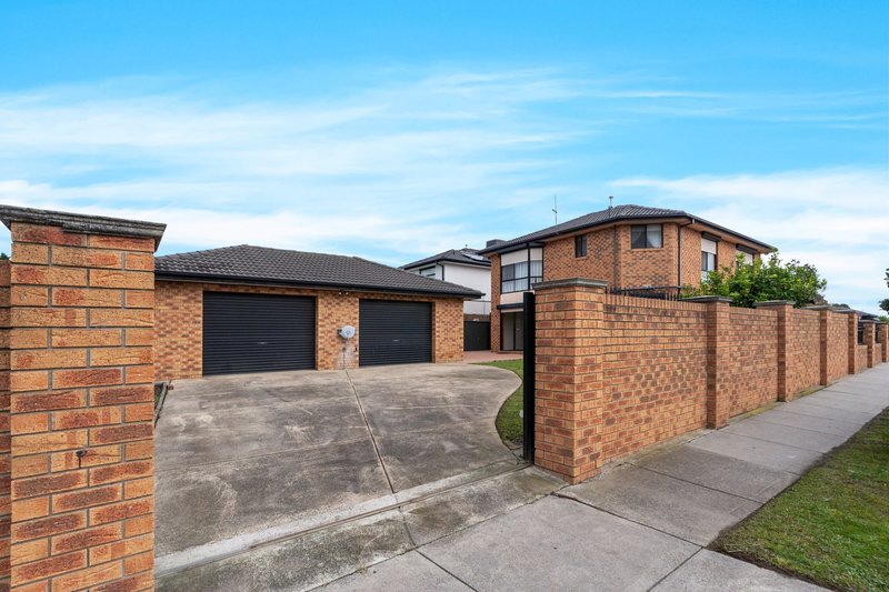 Photo - 1 Reading Close, Roxburgh Park VIC 3064 - Image 19