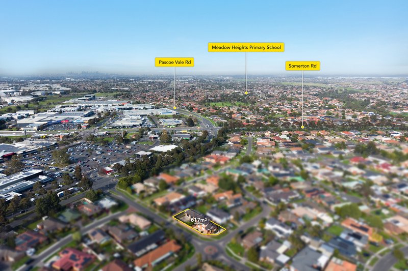 Photo - 1 Reading Close, Roxburgh Park VIC 3064 - Image 25