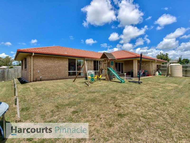 Photo - 1 Redcedar Place, Morayfield QLD 4506 - Image 13