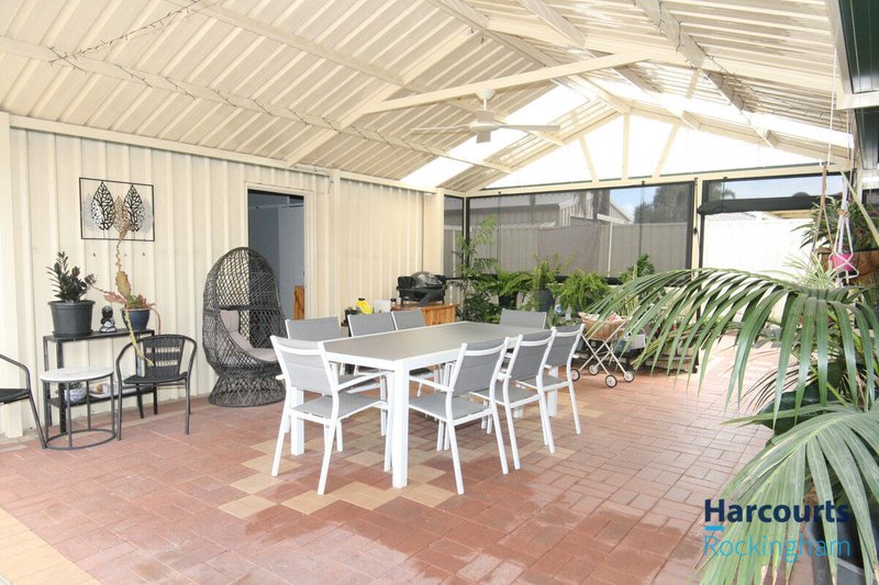 Photo - 1 Redfin Close, Warnbro WA 6169 - Image 1