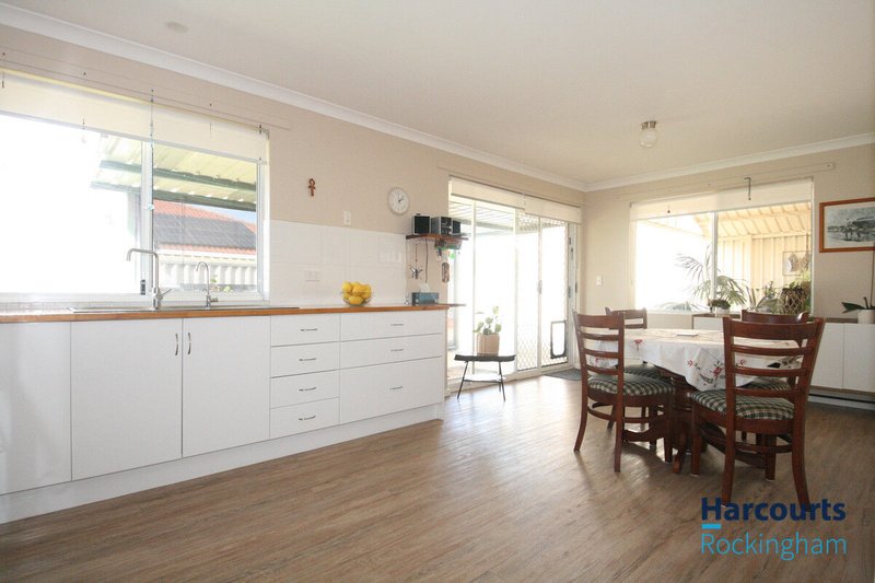 Photo - 1 Redfin Close, Warnbro WA 6169 - Image 4