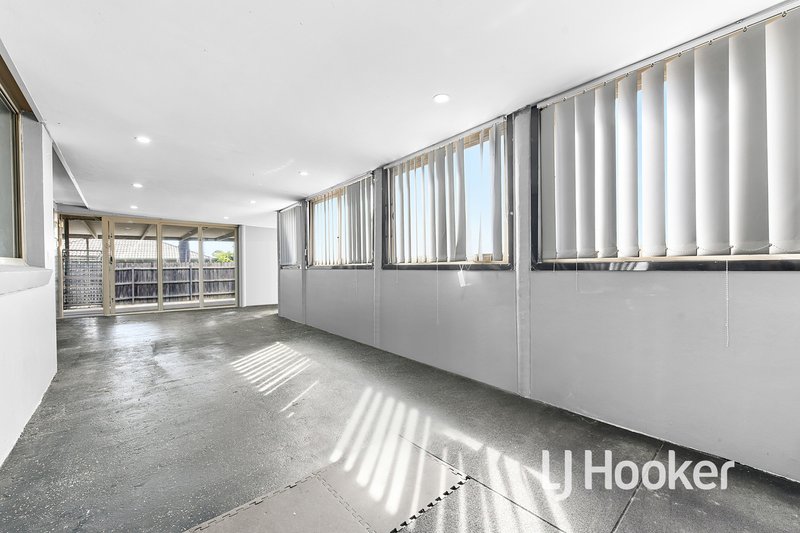 Photo - 1 Reeves Court, Hampton Park VIC 3976 - Image 11