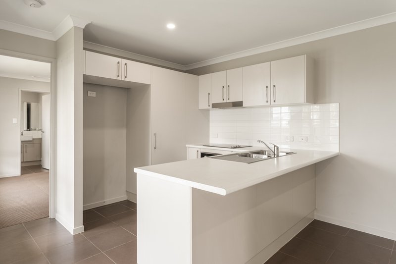 Photo - 1 Regatta Circuit, Burpengary QLD 4505 - Image 3