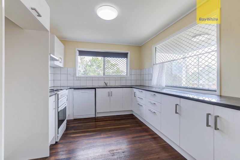 Photo - 1 Reign Street, Slacks Creek QLD 4127 - Image 4