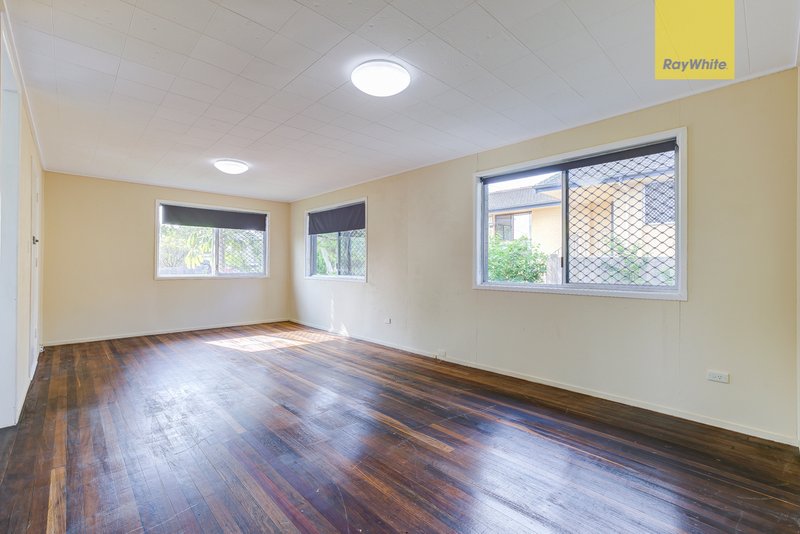 Photo - 1 Reign Street, Slacks Creek QLD 4127 - Image 9