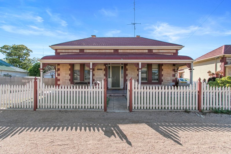 Photo - 1 Rendell Street, Kadina SA 5554 - Image 3