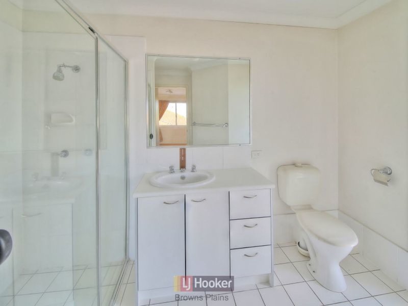 Photo - 1 Resi Drive, Regents Park QLD 4118 - Image 8