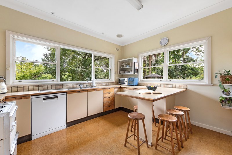 Photo - 1 Reynolds Street, Pymble NSW 2073 - Image 6