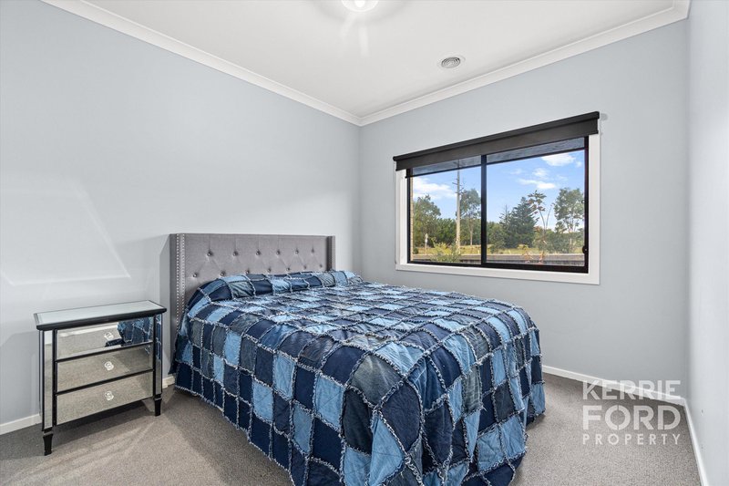 Photo - 1 Rise Boulevard, Traralgon VIC 3844 - Image 16