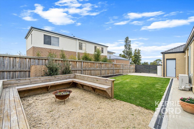 Photo - 1 Rise Boulevard, Traralgon VIC 3844 - Image 19