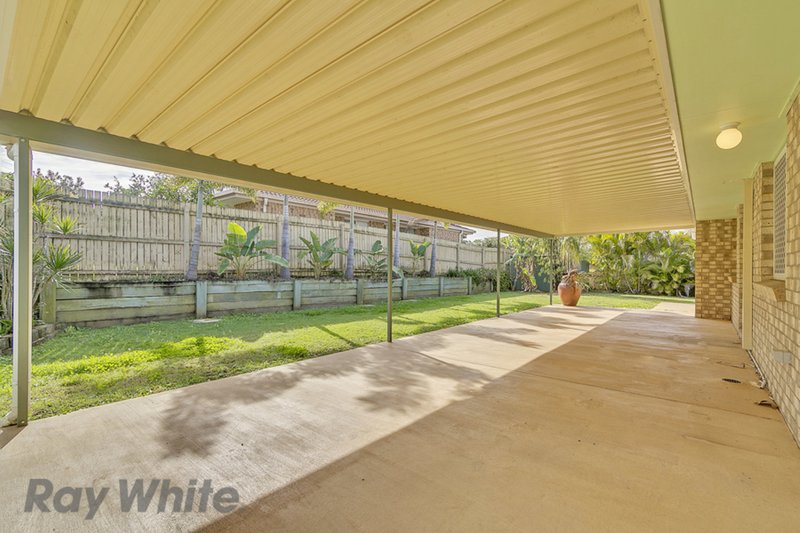 Photo - 1 Riseborough Crescent, Crestmead QLD 4132 - Image 2