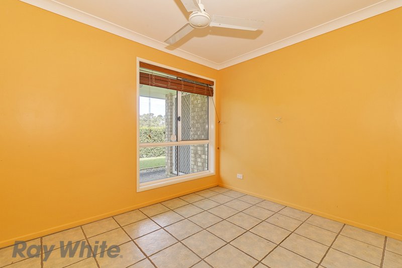 Photo - 1 Riseborough Crescent, Crestmead QLD 4132 - Image 8