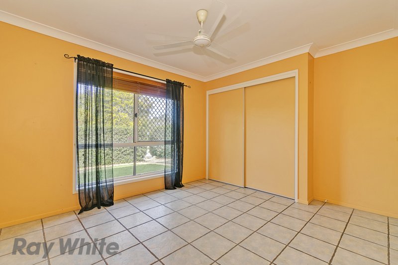 Photo - 1 Riseborough Crescent, Crestmead QLD 4132 - Image 9