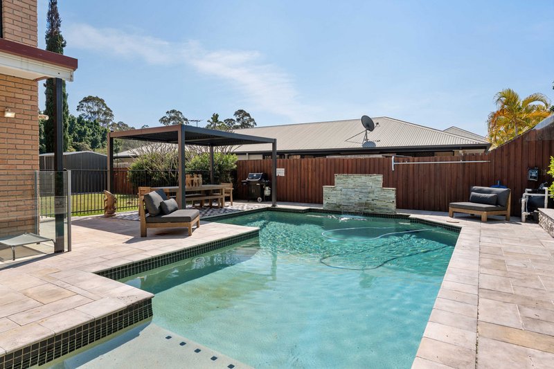 Photo - 1 Riversleigh Crescent, Eatons Hill QLD 4037 - Image 2