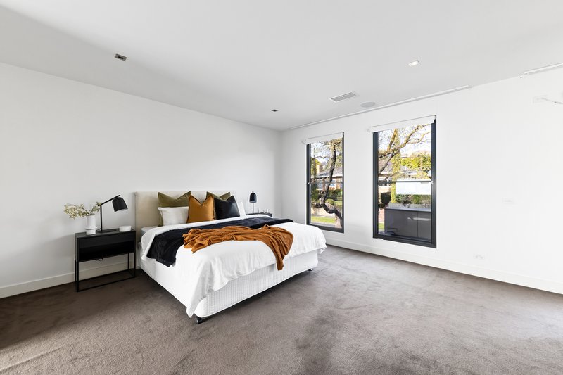 Photo - 1 Riverview Road, Balwyn North VIC 3104 - Image 11