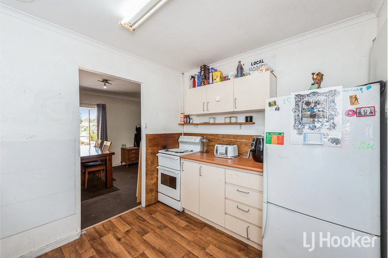 Photo - 1 Riverview Street, Coodanup WA 6210 - Image 6