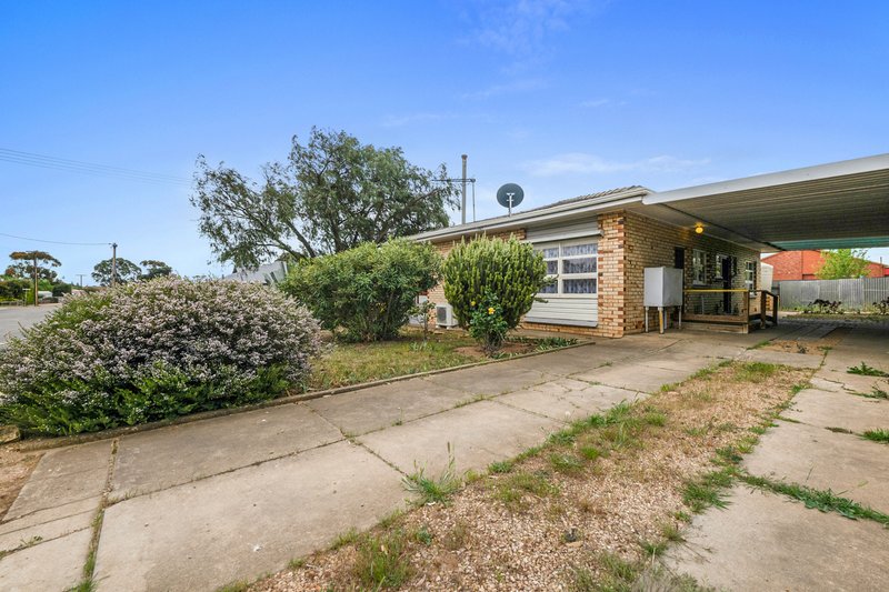 Photo - 1 Robe Street, Murray Bridge SA 5253 - Image 3