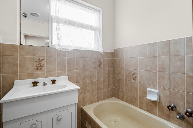 Photo - 1 Robe Street, Murray Bridge SA 5253 - Image 17