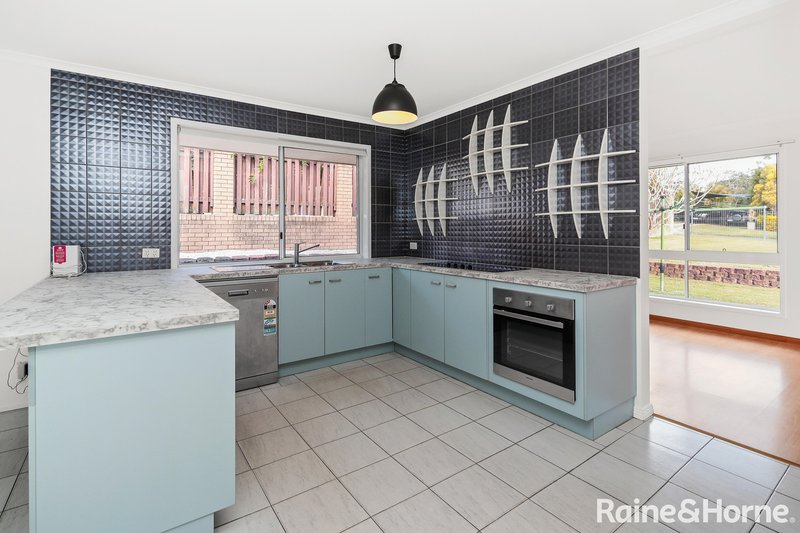 Photo - 1 Robin Street, Camira QLD 4300 - Image 5