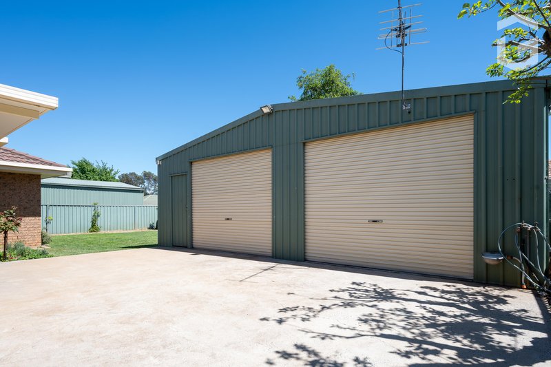 Photo - 1 Robrick Close, Griffith NSW 2680 - Image 18