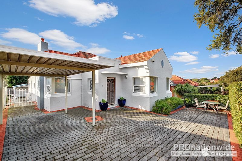 Photo - 1 Rodgers Avenue, Kingsgrove NSW 2208 - Image 6