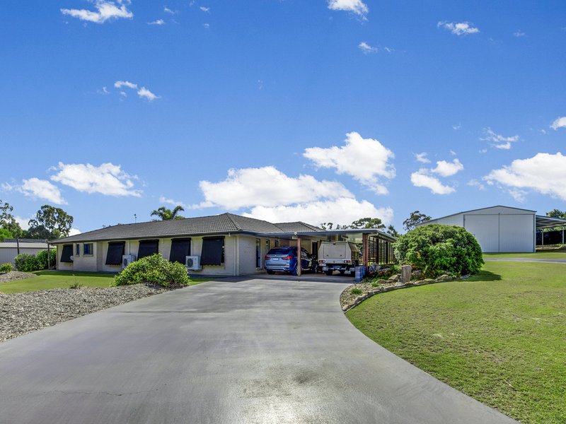 Photo - 1 Ronpen Close, Tannum Sands QLD 4680 - Image 2