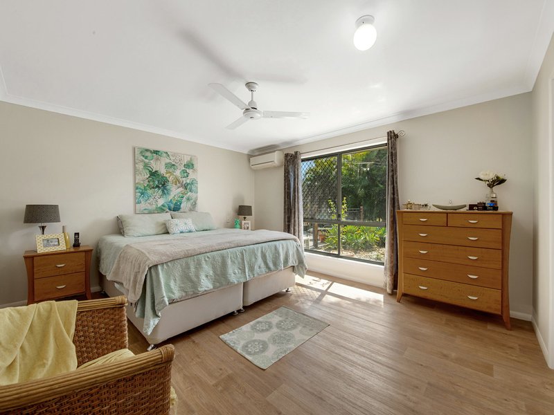 Photo - 1 Ronpen Close, Tannum Sands QLD 4680 - Image 17