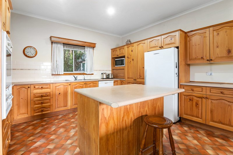 Photo - 1 Roseanne Avenue, Roselands NSW 2196 - Image 4