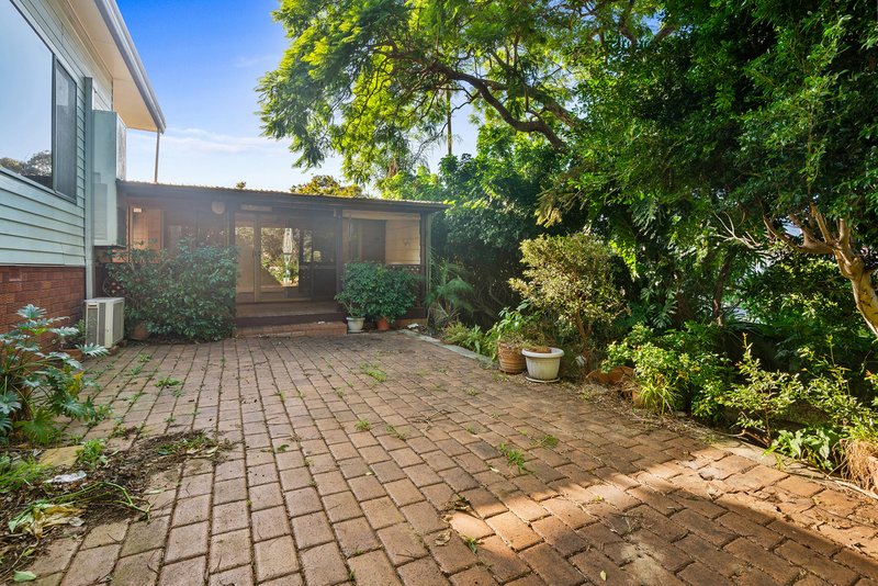 Photo - 1 Roseanne Avenue, Roselands NSW 2196 - Image 10