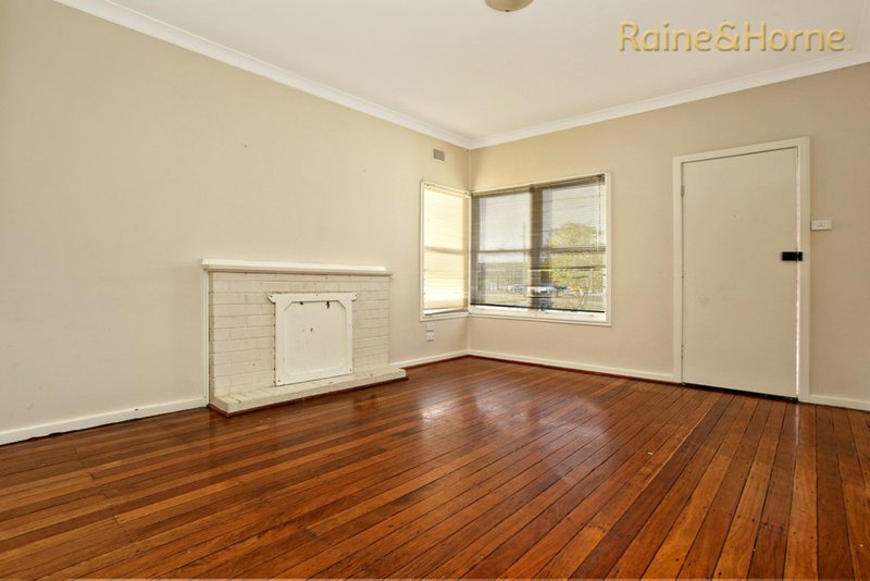 Photo - 1 Ross Place, St Marys NSW 2760 - Image 4