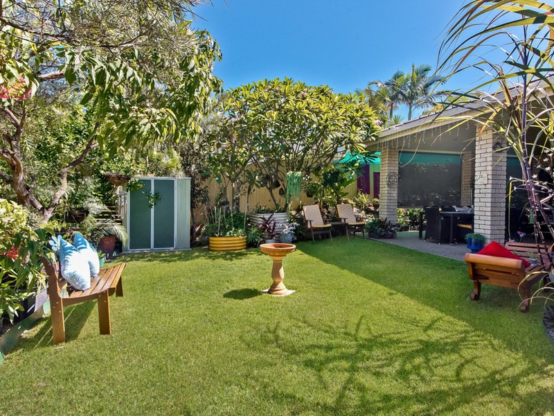 Photo - 1 Roundelay Court, Eatons Hill QLD 4037 - Image 11