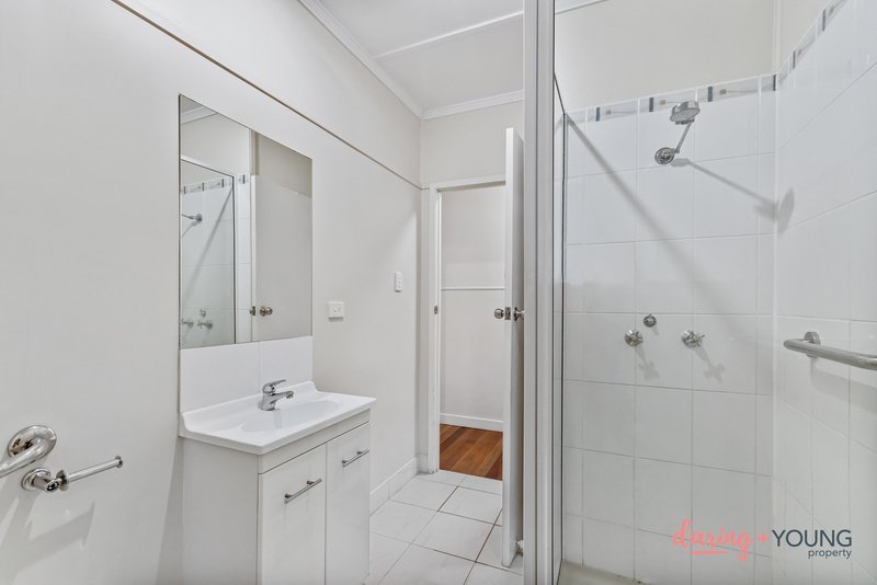 Photo - 1 Royal Street, Wulguru QLD 4811 - Image 5