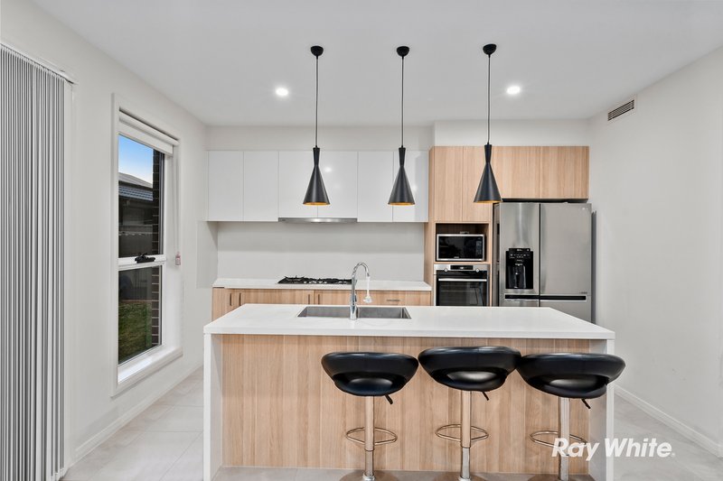 Photo - 1 Rubicon Street, Tallawong NSW 2762 - Image 3