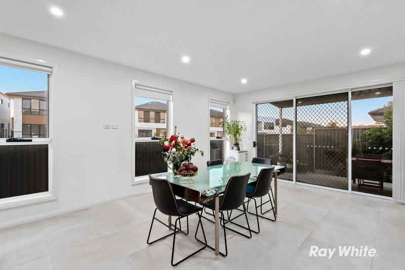 Photo - 1 Rubicon Street, Tallawong NSW 2762 - Image 4