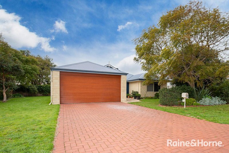 Photo - 1 Ruby Fairway, Australind WA 6233 - Image 3