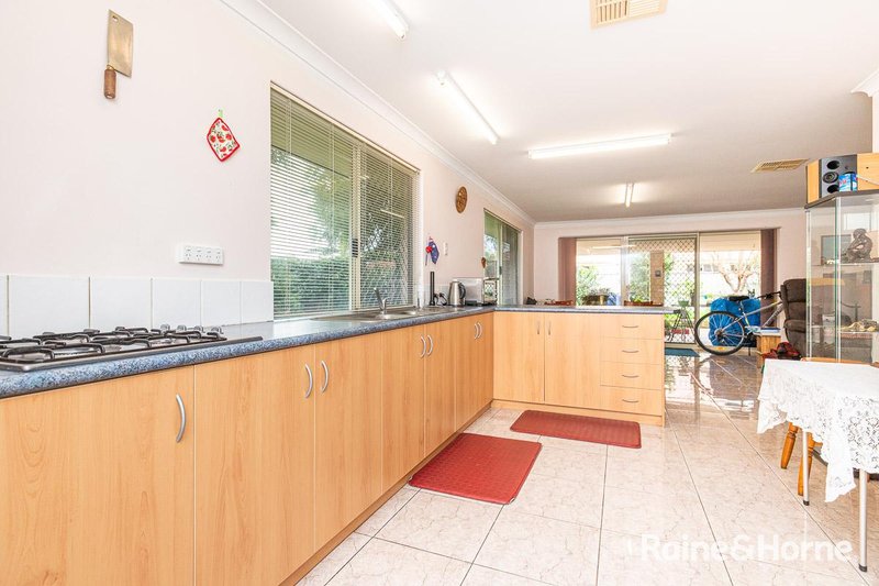 Photo - 1 Ruby Fairway, Australind WA 6233 - Image 12