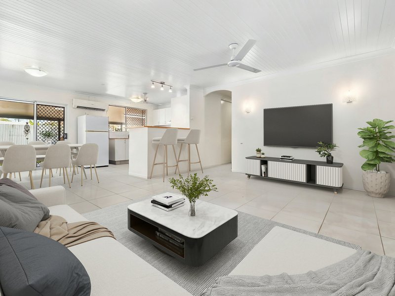 Photo - 1 Rudder Street, Clifton Beach QLD 4879 - Image 2