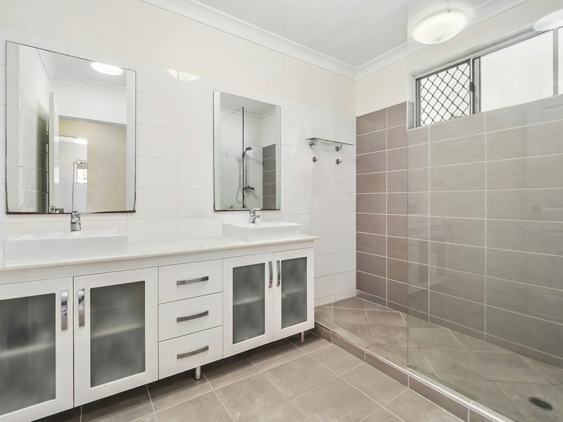 Photo - 1 Rudder Street, Clifton Beach QLD 4879 - Image 8