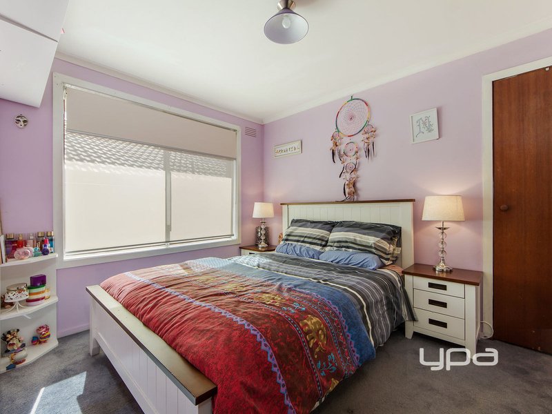 Photo - 1 Rushdale Court, Kings Park VIC 3021 - Image 7