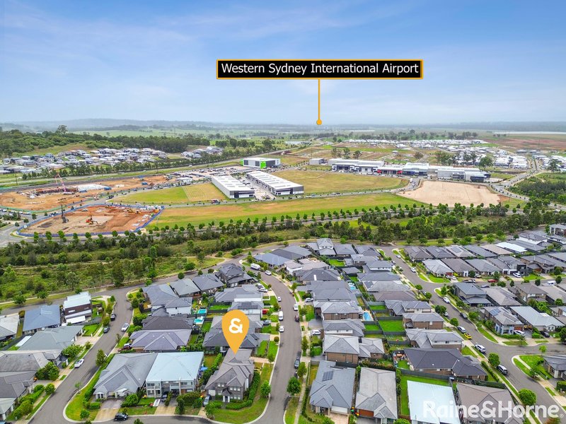 Photo - 1 Russell Street, Oran Park NSW 2570 - Image 12