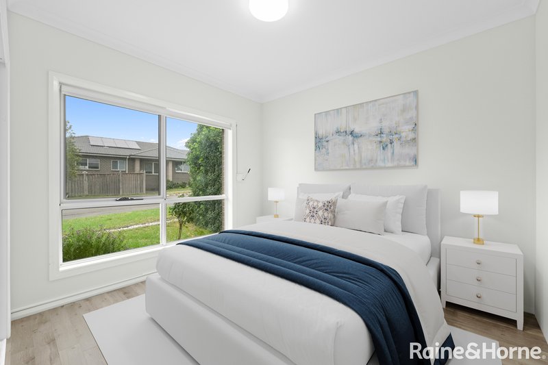 Photo - 1 Russell Street, Oran Park NSW 2570 - Image 14