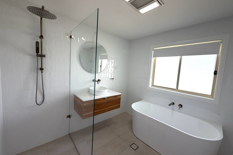 Photo - 1 Rutherford Place, West Bathurst NSW 2795 - Image 2