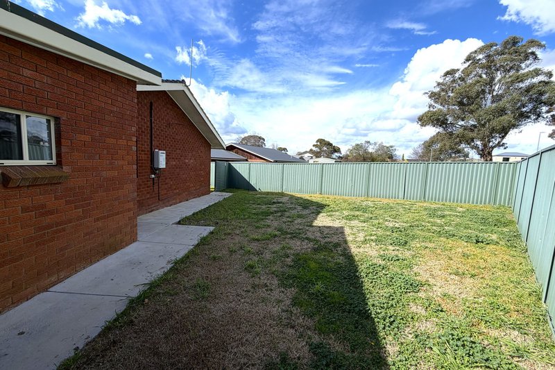 Photo - 1 Rutherford Place, West Bathurst NSW 2795 - Image 19