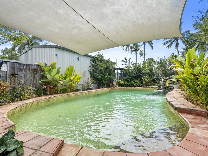 Photo - 1 Saffron Close, Holloways Beach QLD 4878 - Image 4