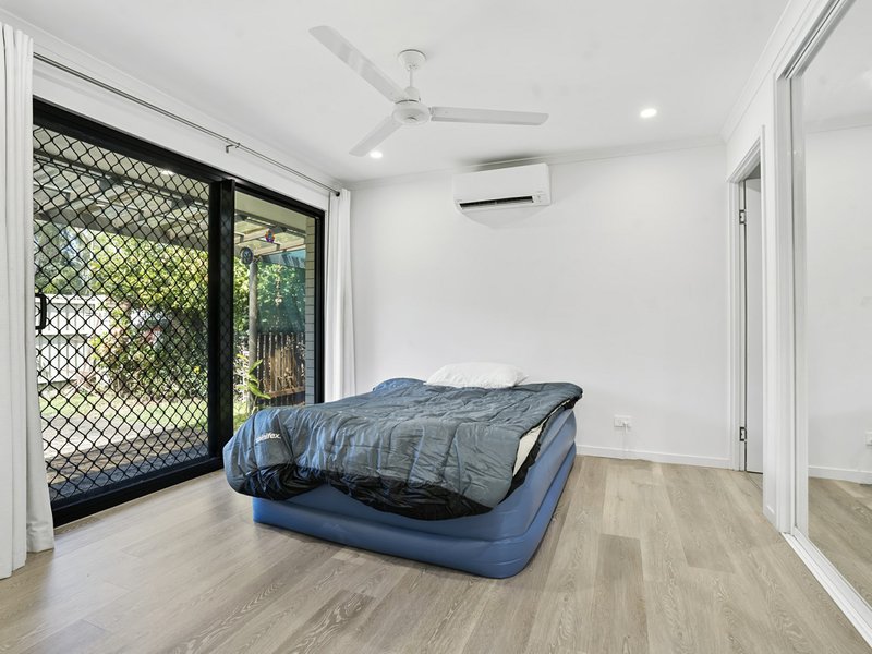 Photo - 1 Saffron Close, Holloways Beach QLD 4878 - Image 23